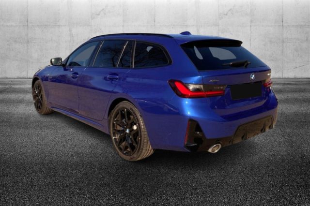 BMW 330 e xDrive Touring Msport - foto 4 di 4