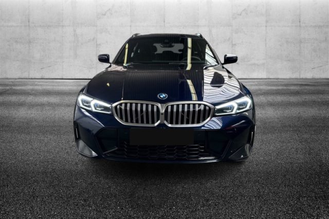BMW 330 e Touring Msport - foto 4 di 4