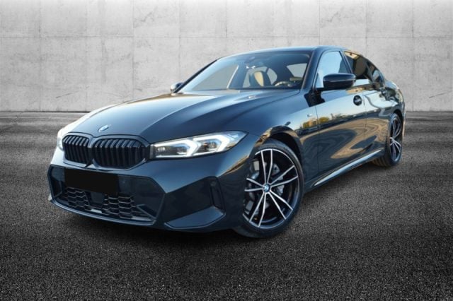 BMW 330 d 48V Msport, del 2023, 52.999 km, in vendita a Pieve Di Cento (BO)
