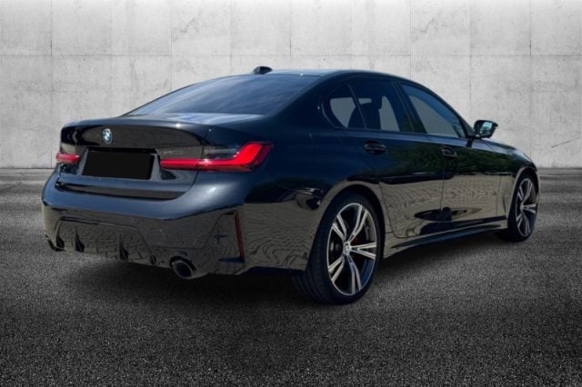 BMW 330 d 48V Msport - foto 4 di 4