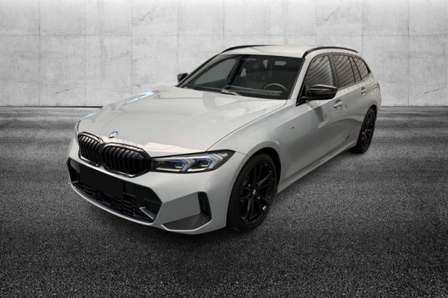 BMW 320 d 48V xDrive Touring Msport - foto 2 di 4