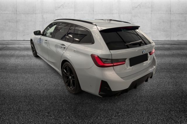 BMW 320 d 48V xDrive Touring Msport - foto 3 di 4