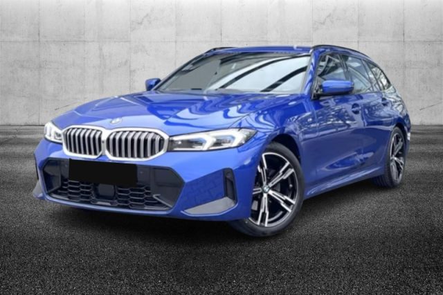 BMW 320 d 48V xDrive Touring Msport - foto 2 di 4