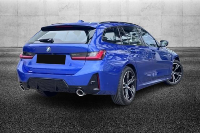 BMW 320 d 48V xDrive Touring Msport - foto 4 di 4
