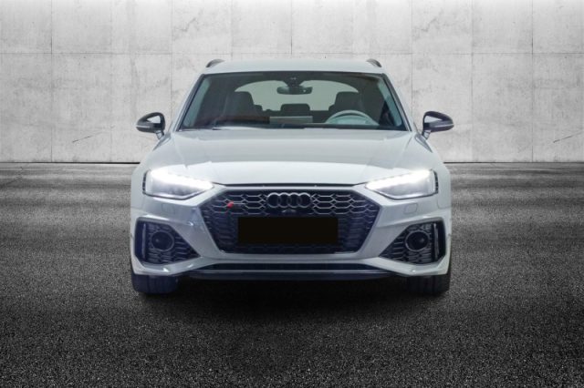 Audi RS 4 Avant - foto 4 di 4