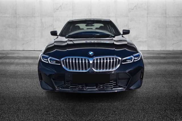 BMW 320 d 48V xDrive Msport - foto 4 di 4