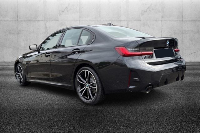 BMW 320 d 48V xDrive Msport - foto 4 di 4