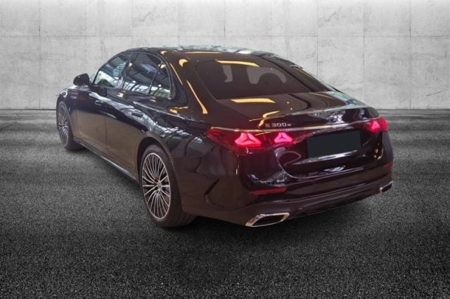 Mercedes-Benz E 300 e hybrid EQ AMG Line Advanced Plus - foto 4 di 4