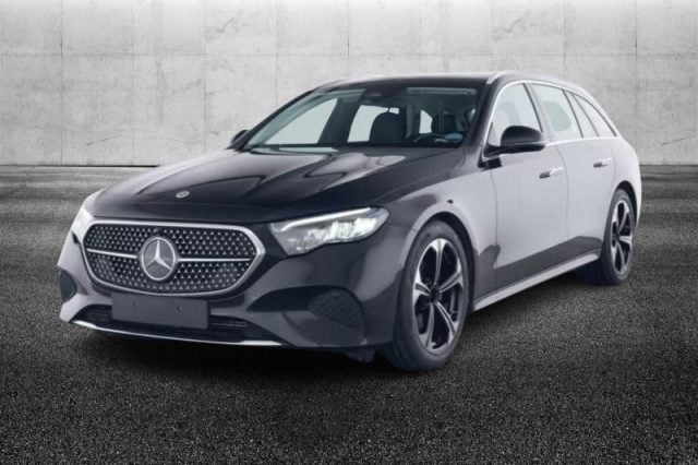 Mercedes-Benz E 220 d Mild hybrid S.W. Advanced Plus, del 2024, 54.300 km, in vendita a Pieve Di Cento (BO)