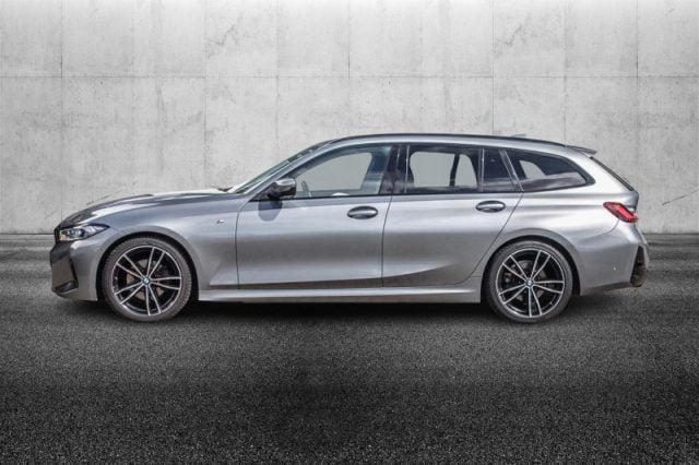 BMW 320 d 48V Touring Msport - foto 3 di 4