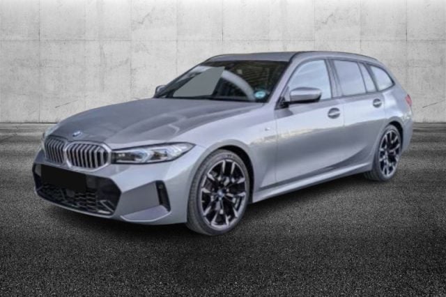 BMW 320 d 48V Touring Msport, del 2025, 14.300 km, in vendita a Pieve Di Cento (BO)