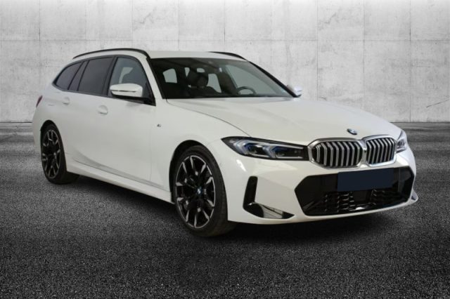 BMW 320 d 48V Touring Msport - foto 2 di 4