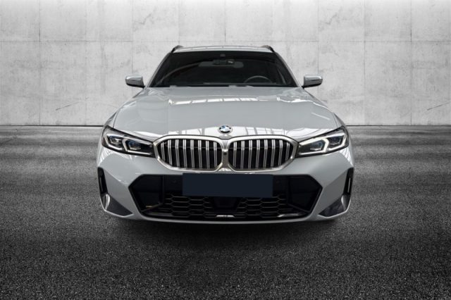 BMW 320 d 48V Touring Msport - foto 4 di 4