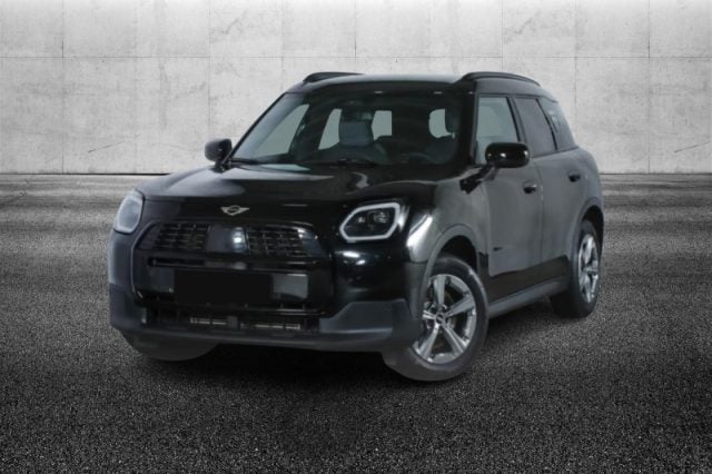 MINI Mini C Classic Countryman, del 2025, 23.999 km, in vendita a Pieve Di Cento (BO)