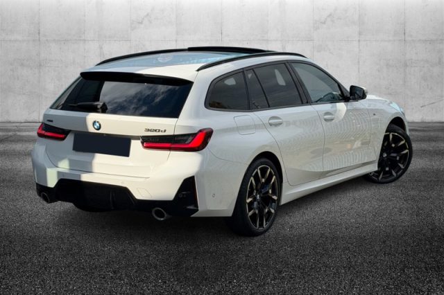 BMW 320 d 48V xDrive Touring Msport - foto 3 di 4
