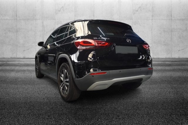 Mercedes-Benz GLA 200 d Automatic 4Matic Sport - foto 4 di 4