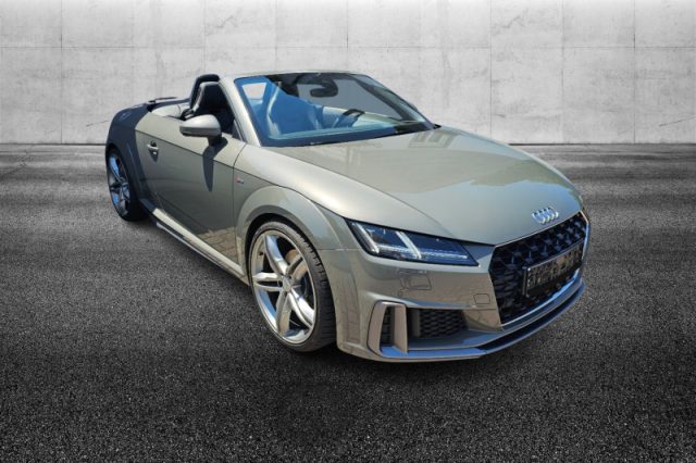 Audi TT Roadster 40 TFSI S tronic - foto 2 di 4