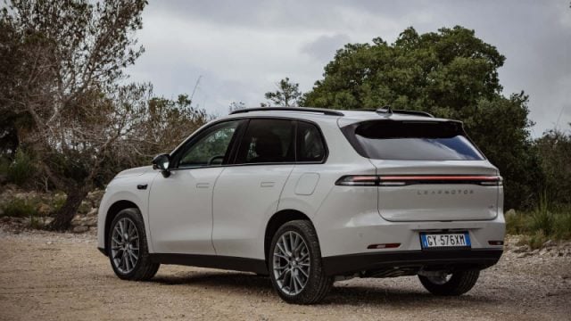 Leapmotor C10 REEV 158kW Design - foto 4 di 4