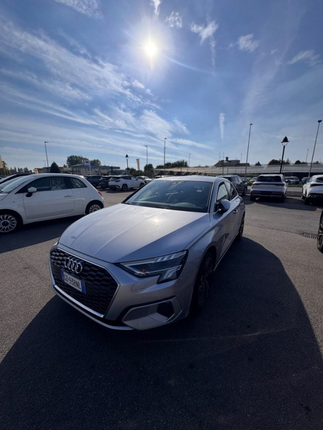 Audi A3 SPB 30 g-tron S tronic Business Advanced - foto 3 di 4