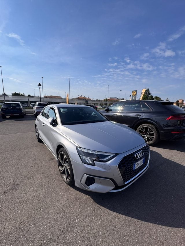 Audi A3 SPB 30 g-tron S tronic Business Advanced, del 2021, 64.500 km, in vendita a Pieve Di Cento (BO)