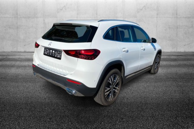 Mercedes-Benz GLA 180 d Automatic Progressive Advanced Plus - foto 3 di 4
