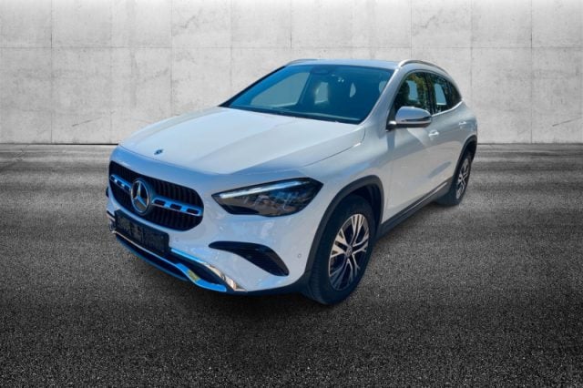 Mercedes-Benz GLA 180 d Automatic Progressive Advanced Plus, del 2025, 7.500 km, in vendita a Pieve Di Cento (BO)
