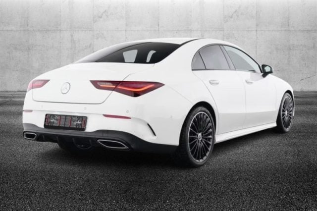 Mercedes-Benz CLA 200 Automatic Progressive Advanced Plus - foto 2 di 4
