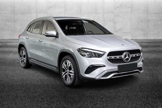 Mercedes-Benz GLA 200 d Automatic Progressive Advanced Plus - foto 2 di 4