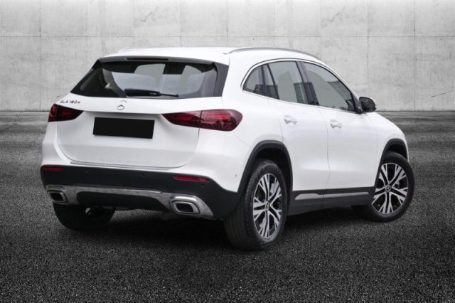 Mercedes-Benz GLA 180 d Automatic Progressive Advanced Plus - foto 2 di 4
