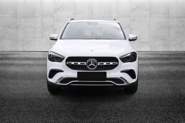 Mercedes-Benz GLA 180 d Automatic Progressive Advanced Plus, del 2025, 5.999 km, in vendita a Pieve Di Cento (BO)