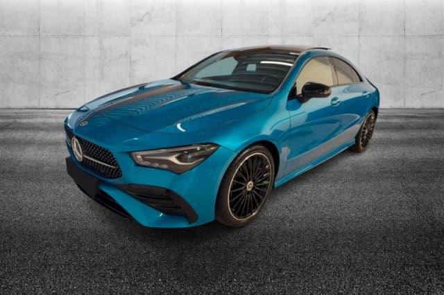 Mercedes-Benz CLA 200 Automatic AMG Line Premium, del 2023, 39.600 km, in vendita a Pieve Di Cento (BO)