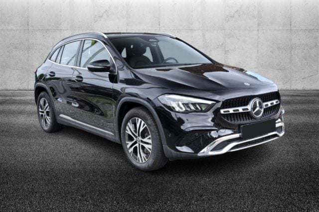 Mercedes-Benz GLA 200 d Automatic Progressive Advanced Plus - foto 2 di 4