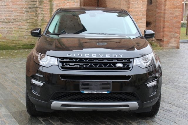 Land Rover Discovery Sport 2.0 TD4 204 CV AWD Metropolitan, in vendita a Pieve Di Cento (BO)