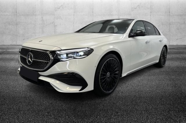 Mercedes-Benz E 400 e hybrid EQ 4Matic AMG Line Advanced Plus, del 2025, 20.500 km, in vendita a Pieve Di Cento (BO)