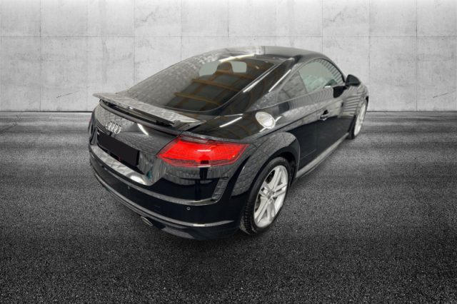 Audi TT Coupé 40 TFSI S tronic - foto 3 di 4