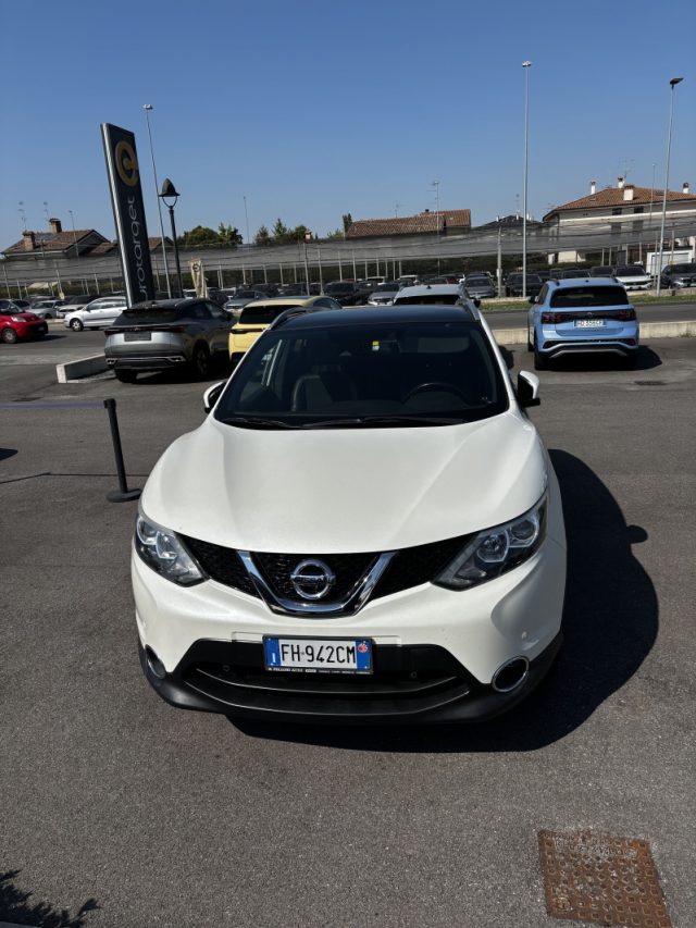 Nissan Qashqai 1.6 dCi 2WD Tekna - foto 3 di 4