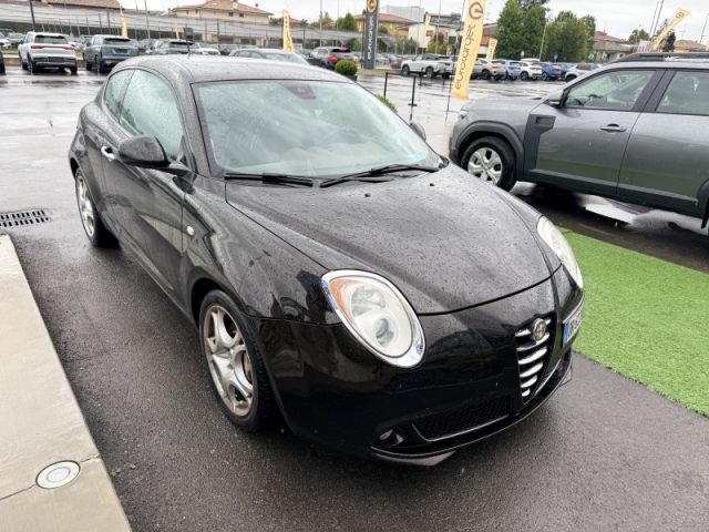 Alfa Romeo MiTo 1.4 T 155 CV Distinctive Sport Pack - foto 3 di 4
