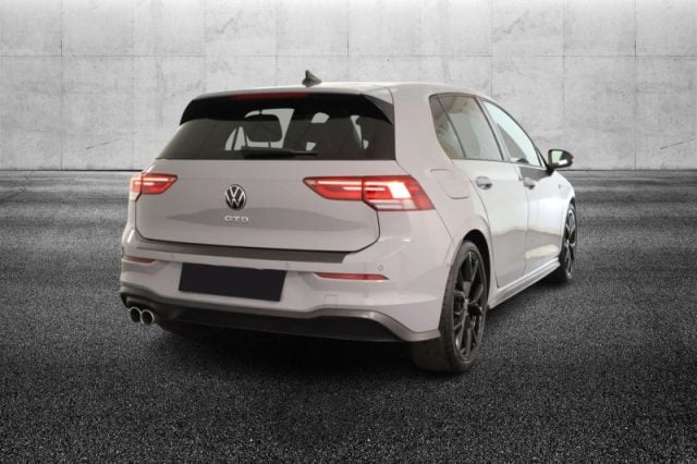 Volkswagen Golf 2.0 TDI DSG GTD - foto 3 di 4