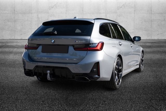 BMW 340 M i 48V xDrive Touring Serie 3(G20/1-80/1) - foto 2 di 4