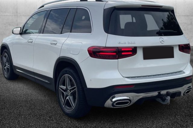 Mercedes-Benz GLB 200 Automatic AMG Line Advanced Plus - foto 3 di 4