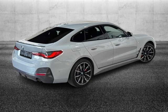 BMW 430 i Msport - foto 2 di 4