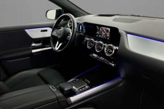 Mercedes-Benz GLA 220 d Automatic 4Matic Sport Plus - foto 4 di 4