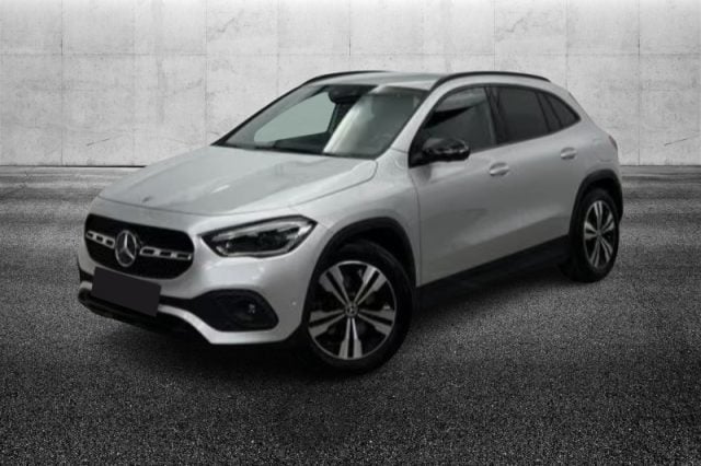 Mercedes-Benz GLA 220 d Automatic 4Matic Sport Plus, del 2022, 59.999 km, in vendita a Pieve Di Cento (BO)