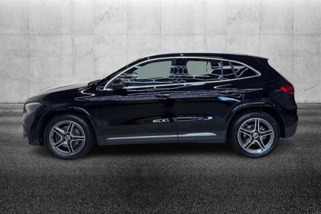 Mercedes-Benz GLA 200 Automatic AMG Line Advanced Plus - foto 3 di 4