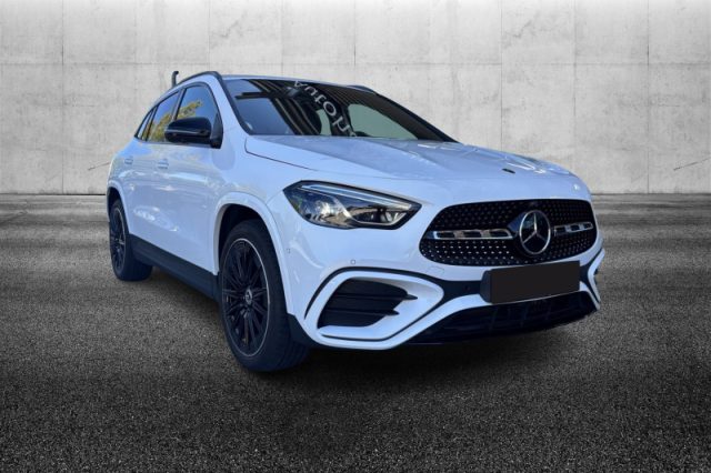 Mercedes-Benz GLA 250 e hybrid EQ AMG Line Premium - foto 2 di 4
