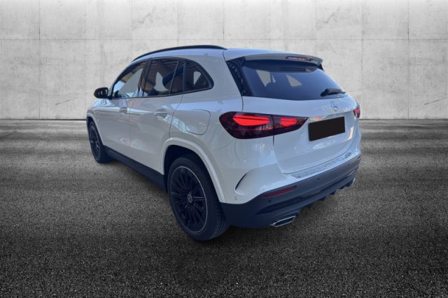 Mercedes-Benz GLA 250 e hybrid EQ AMG Line Premium - foto 4 di 4