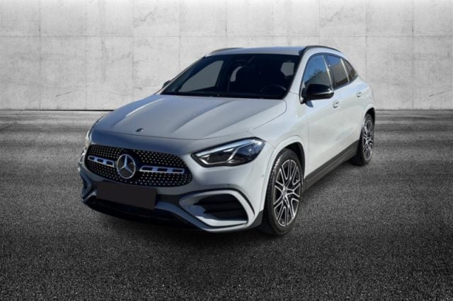Mercedes-Benz GLA 200 d Automatic 4Matic AMG Line Premium, del 2025, 46.999 km, in vendita a Pieve Di Cento (BO)