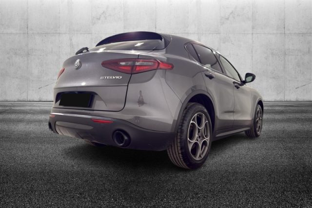 Alfa Romeo Stelvio 2.0 Turbo 200 CV AT8 Q4 Sprint - foto 2 di 4
