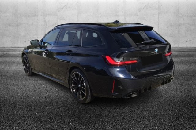 BMW 340 M d 48V xDrive Touring Serie 3(G20/1-80/1) - foto 2 di 4