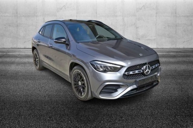 Mercedes-Benz GLA 200 d Automatic 4Matic AMG Line Advanced Plus - foto 2 di 4